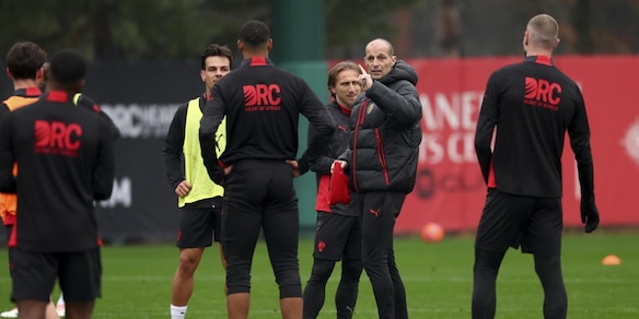 Il Milan vola a Riyad senza Gabbia e Gimenez: ci sono Leao e Fofana