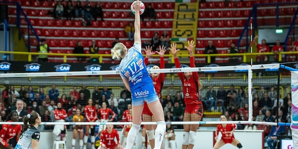 Ruggito delle grandi nella 2a di ritorno