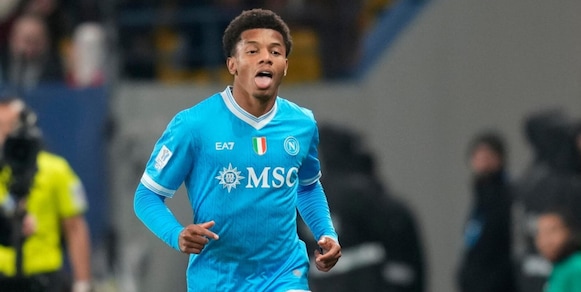 Neres esclusivo: "Il Napoli, la Supercoppa e il mio calcio nato per strada"