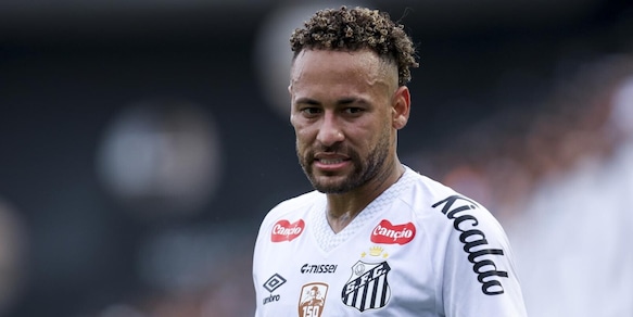 Neymar si opera per puntare al Mondiale: quando può tornare a giocare