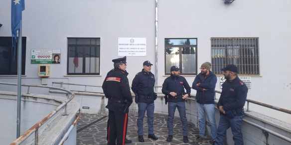 Tribunale dei minorenni conferma, bimbi restano in casa famiglia