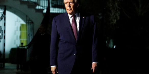 Trump, 'lanciato potente e letale attacco contro l'Isis in Nigeria'