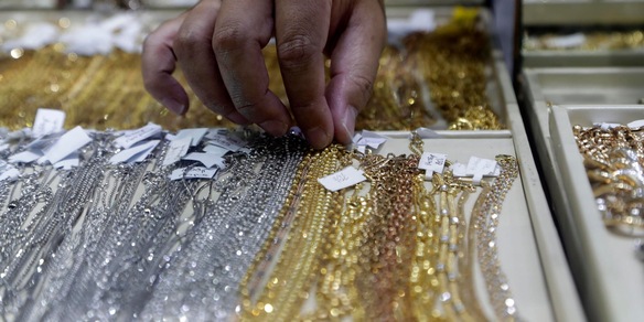 L'argento per la prima volta sopra i 75 dollari all'oncia