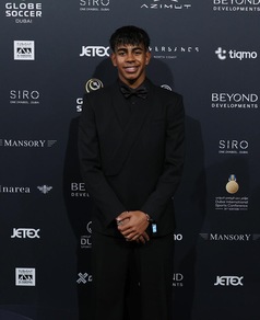 Domenica i Globe Soccer Awards, da Yamal a CR7 parata di stelle a Dubai