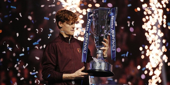 Sinner, vacanze natalizie finite a Dubai: Jannik si allena per il 2026 e pensa a battere Alcaraz