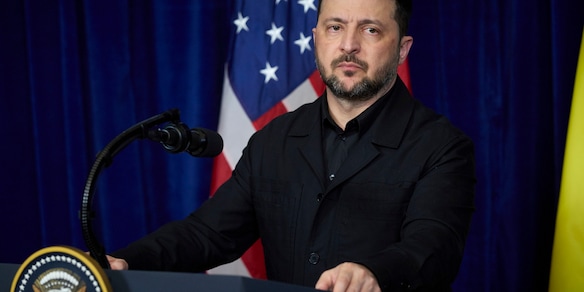 Zelensky, 'crediamo nella pace e combattiamo per lei'