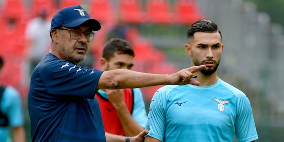 Sarri torna in panchina dopo l'operazione: come sarà la nuova Lazio senza Castellanos