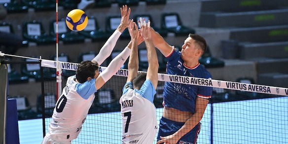 Siena la spunta al tie break su Aversa