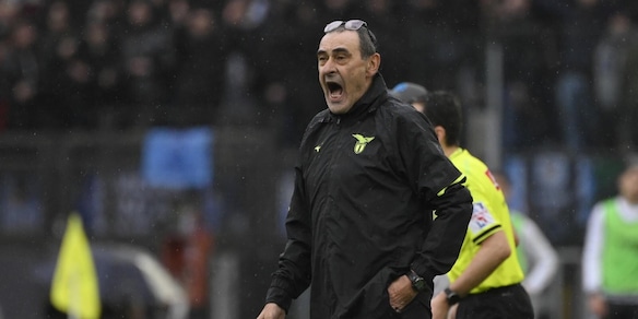 Sarri sul mercato della Lazio: "Ho parlato con Fabiani e...". Poi la frecciatina sulla cessione di Castellanos