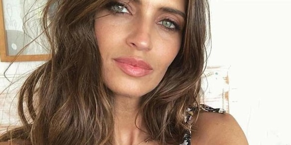 Sara Carbonero in ospedale, operata d'urgenza durante la vacanza: come sta