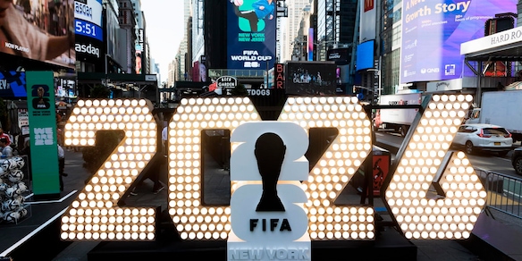 Effetto AI nel calcio, ecco gli avatar per aiutare gli arbitri