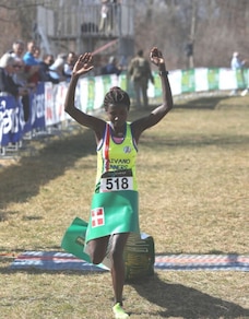 Coelmo Napoli City Half Marathon 2026, Elvanie Nimbona corre per il primato italiano di mezza maratona