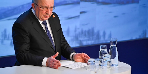 Commissario Ue, 'i tempi della pax americana sono finiti'