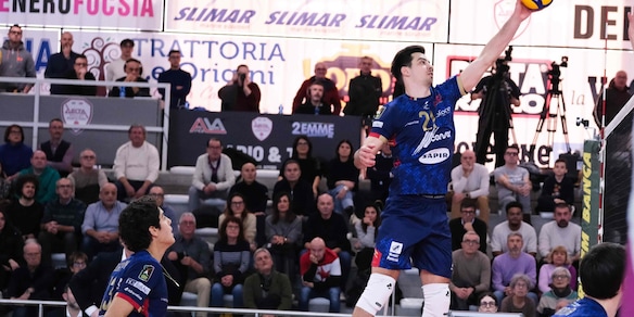 Cade la Tinet contro Lagonegro, Pineto la raggiunge in vetta