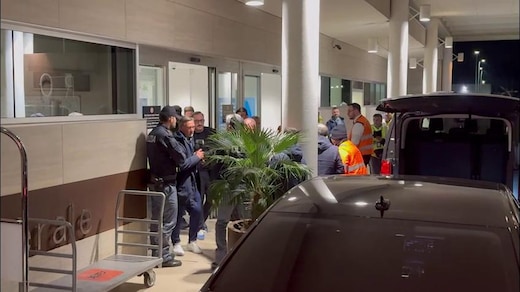 Roma, l'arrivo nella capitale di Robinio Vaz