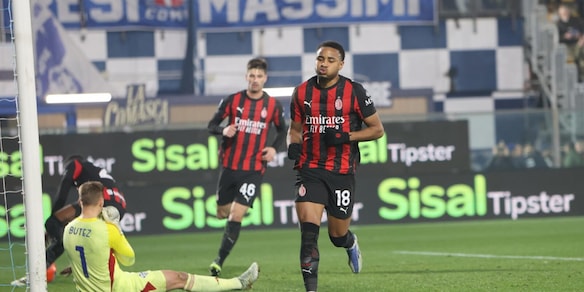 Il Milan batte il Como. Tris del Bologna sul Verona