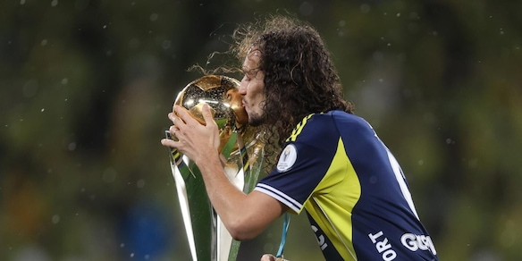 Fenerbahce, il gol più bello: una parte del salario di Guendouzi e compagni ai bambini in difficoltà
