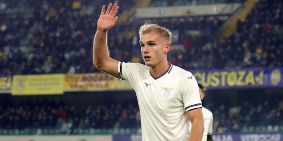 La Lazio lavora ad altre cessioni: c’è il bivio Isaksen