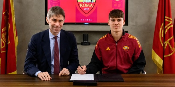 Roma, Venturino è ufficiale: il comunicato e il numero di maglia