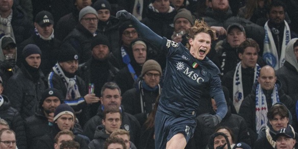 Napoli-Chelsea, doppio precedente con brividi e show