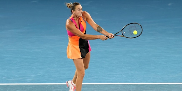 Sabalenka ancora in finale agli Australian Open, ma fa discutere la penalità per quel gemito di troppo...