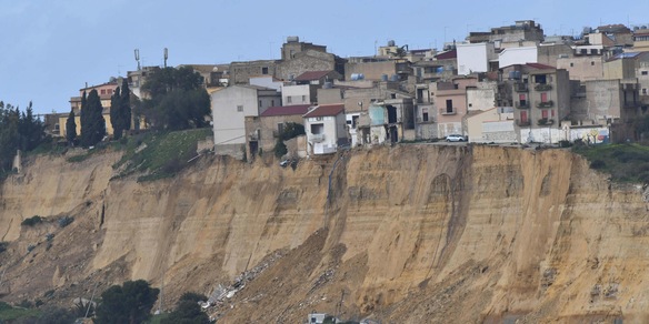 Boccia (Pd), Meloni pensa a Salvini e unità centrodestra, non a emergenza Sud