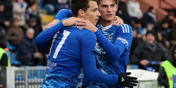 Como: Fabregas, Douvikas sta bene e Baturina puo' dare una mano