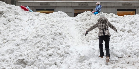 Tempesta di neve si abbatte sul sud degli Usa, cancellati migliaia di voli