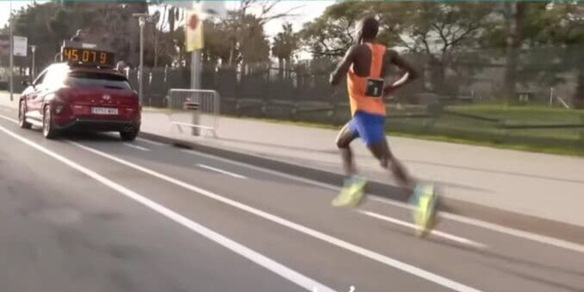 Ha sfruttato la scia, annullato il record mondiale in mezza maratona per Jacob Kiplimo