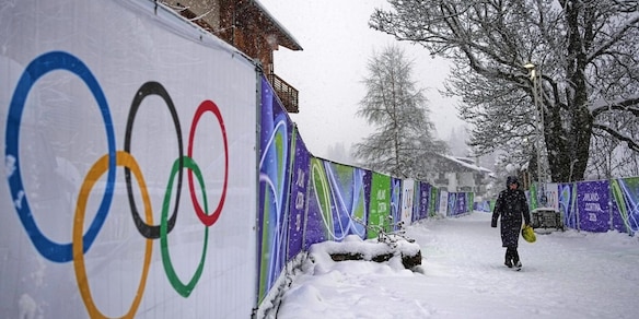 Troppa neve a Cortina: cancellata la prima prova della discesa libera femminile