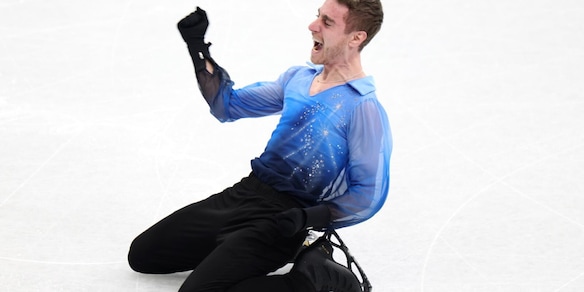 Pattinaggio di figura rivivi la diretta Olimpiadi, Rizzo vince il bronzo. Segui Milano Cortina