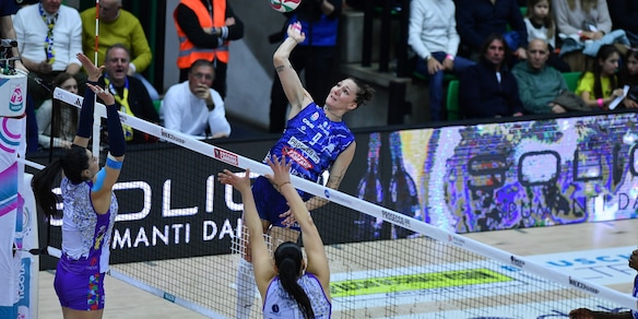 Firenze-Conegliano apre l'11a di ritorno