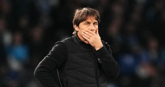 Napoli, la missione di Conte