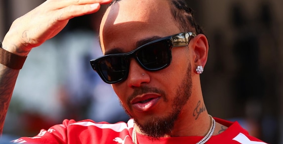 Hamilton di fuoco contro le regole del Mondiale: "Ridicolo, troppo difficili. Serve la laurea..."