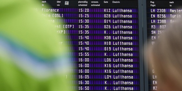 I piloti Lufthansa in sciopero, cancellati centinaia di voli