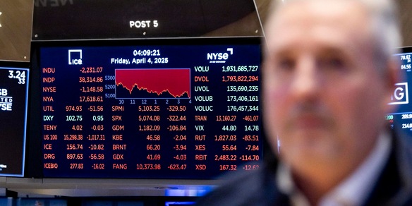 Wall Street gira in rialzo, Dj +0,17%, Nasdaq +0,25%