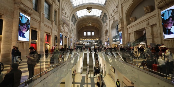 A Milano Centrale ritardi fino a 140 minuti e treni soppressi