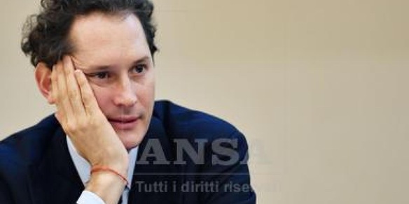 Elkann telefona a Gravina, forte disappunto per i ripetuti errori arbitrali