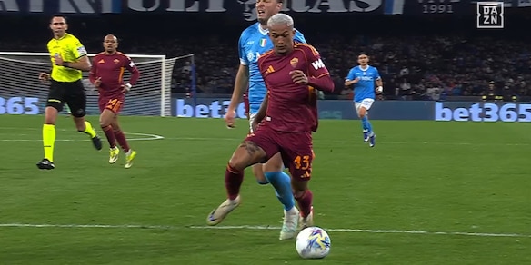 Infortunio Wesley, come sta e cosa è successo durante Napoli-Roma