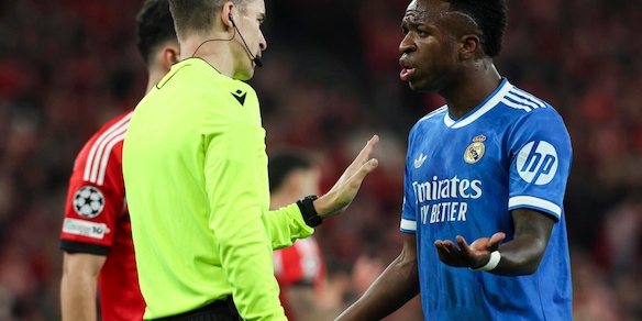 Champions: insulti razzisti a Vinicius, stop di 10 minuti in Benfica-Real