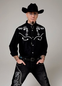 J-Ax esplosivo a Sanremo, strali contro Ice, Trump e Governo