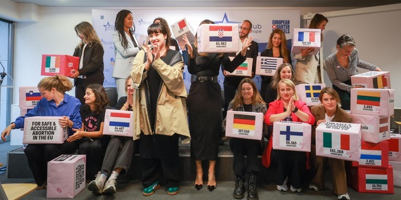 La Commissione Ue non darà seguito all'iniziativa sull'aborto sicuro