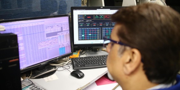 Borsa: Milano in cauto rialzo, Ftse Mib +0,17%