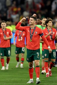 Cristiano Ronaldo acquista il 25% del club spagnolo Almeria