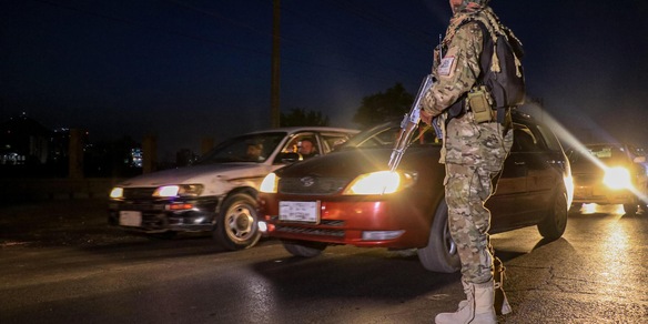 Afp, 'una forte esplosione ha scosso Kabul'