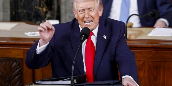 Trump, non ho deciso sull'Iran, non contento di come negozia