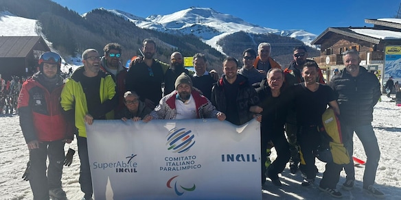 Tornare sulla neve dopo un incidente: a Sestola il campus invernale Cip Toscana-Inail