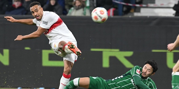 Bundesliga, lo Stoccarda travolge il Werder e aggancia il terzo posto