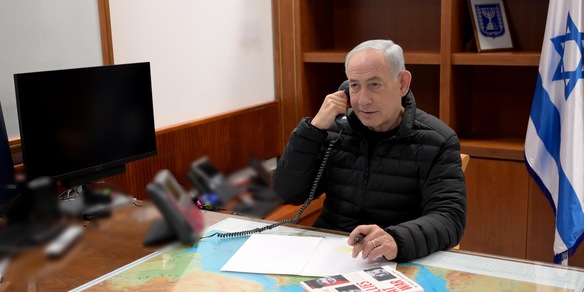 Media Iran, lanciati missili anche sull'ufficio di Netanyahu