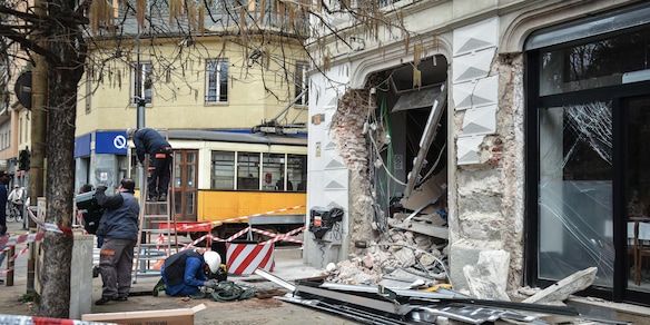 Scambio persona, errore sull'identità di uno dei morti sul tram